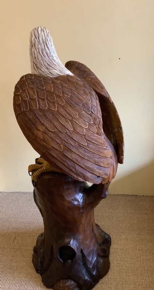 LARGE CARVED PINE SCULPTURE - ADDITIONAL PHOTO 9