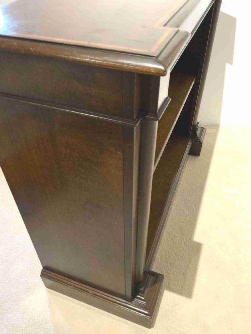 MAHOGANY OPEN BOOKCASE - ADDITIONAL PHOTO 3