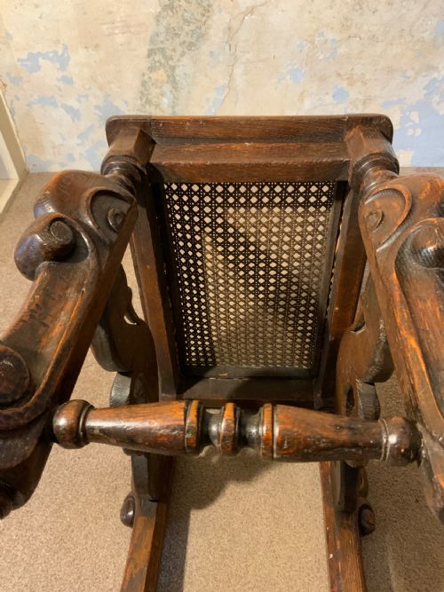 A LATE 19TH CENTURY OAK STOOL - ADDITIONAL PHOTO 5