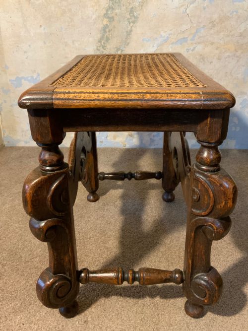 A LATE 19TH CENTURY OAK STOOL - ADDITIONAL PHOTO 1