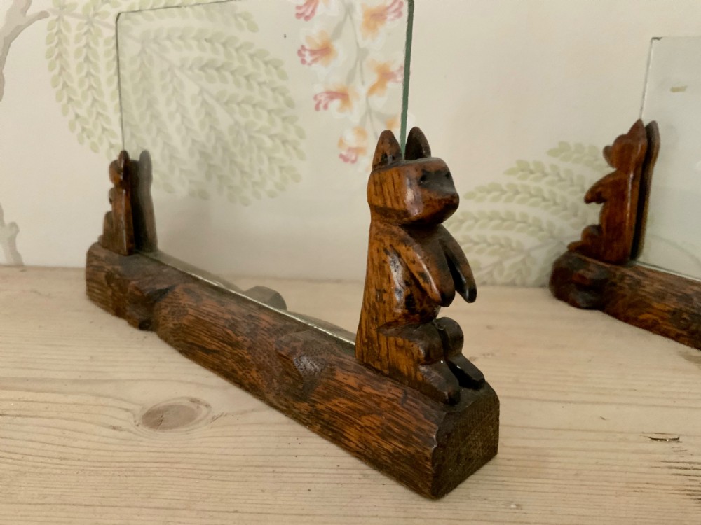 A pair of early 20th century ‘Black Forest’ bear photograph holders View II