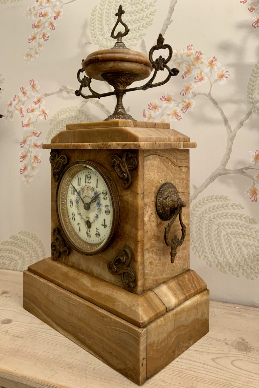 19th century French clock garniture View III