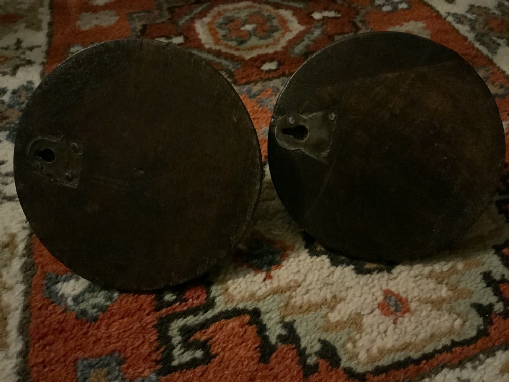 Late 18th century carved wall mounted hooks View VI