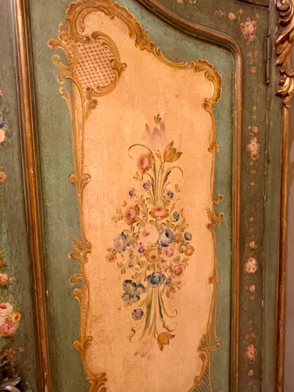 A late 19th century Venetian armadio View III
