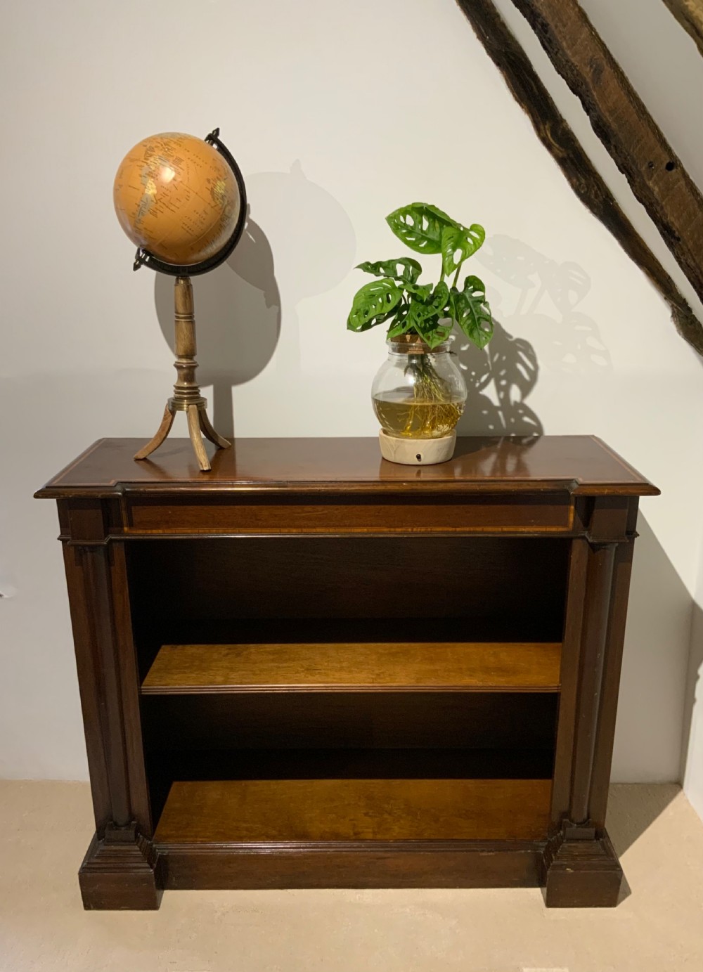 Mahogany open bookcase