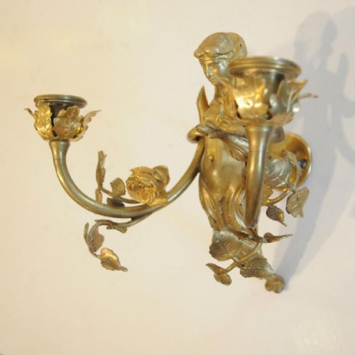 PAIR OF GILT NYMPH WALL LIGHTS - ADDITIONAL PHOTO 3