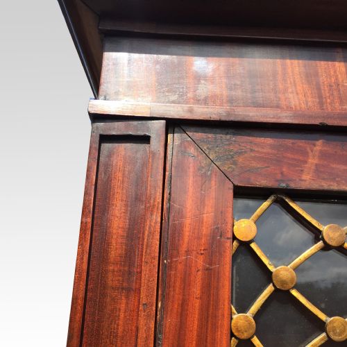 PAIR OF EARLY 19TH CENTURY MAHOGANY BOOKCASES - ADDITIONAL PHOTO 7