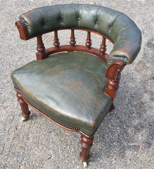 A GOOD MID 19TH CENTURY LEATHER COVERED CLUBDESKOFFICE CHAIR - ADDITIONAL PHOTO 7