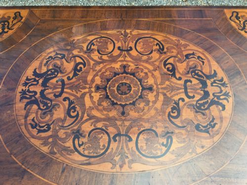 FINE QUEEN ANNE SEAWEED MARQUETRY CHEST OF DRAWERS - ADDITIONAL PHOTO 6
