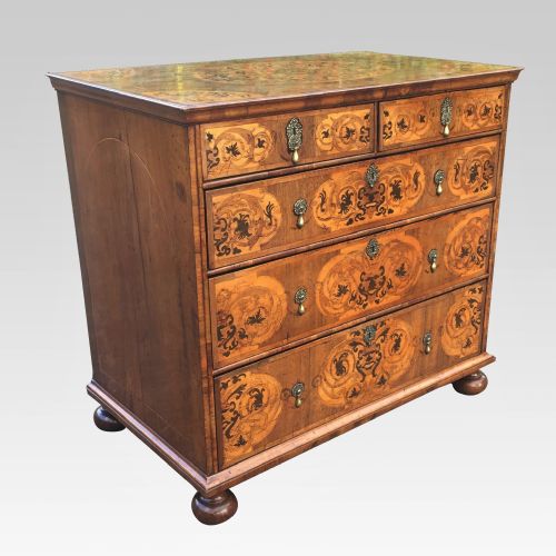 FINE QUEEN ANNE SEAWEED MARQUETRY CHEST OF DRAWERS - ADDITIONAL PHOTO 7