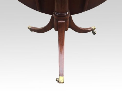 FINE GEORGE III PERIOD MAHOGANY CIRCULAR DINING TABLE - ADDITIONAL PHOTO 4