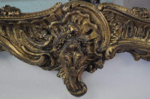 EARLY 19TH CENTURY GILDED CONTINENTAL MIRROR - ADDITIONAL PHOTO 4