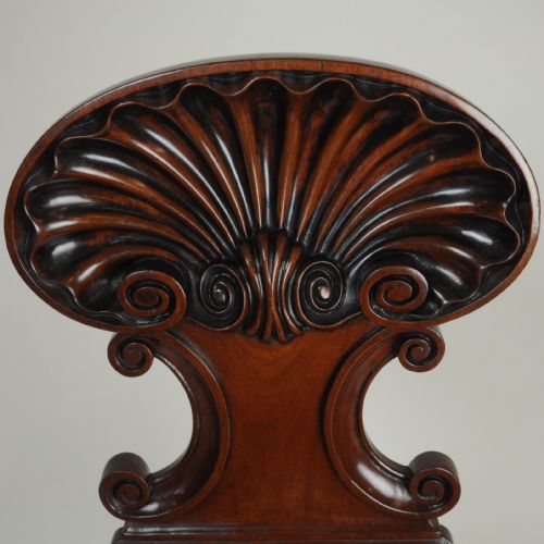 FINE QUALITY PAIR OF SHELLBACK HALL CHAIRS ATTRIBUTED TO GILLOWS - ADDITIONAL PHOTO 4