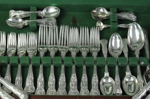 CANTEEN SILVER KINGS PATTERN CUTLERY 12 PLACE SETTINGS - ADDITIONAL PHOTO 2