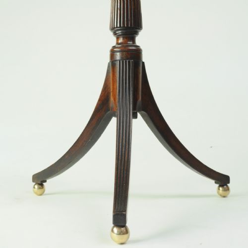 FINE REGENCY PERIOD MAHOGANY LECTURN TABLE - ADDITIONAL PHOTO 6