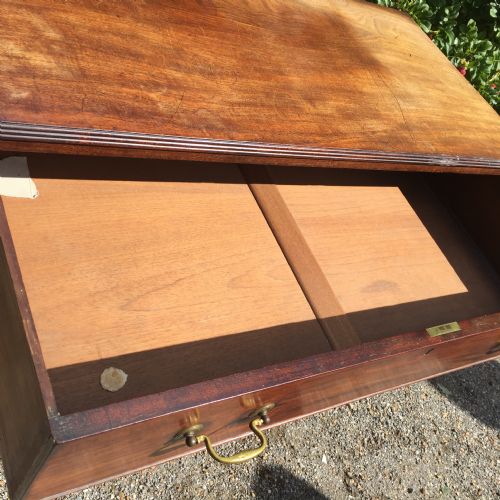 GEORGIAN FIGURED MAHOGANY CHEST OF DRAWERS - ADDITIONAL PHOTO 4