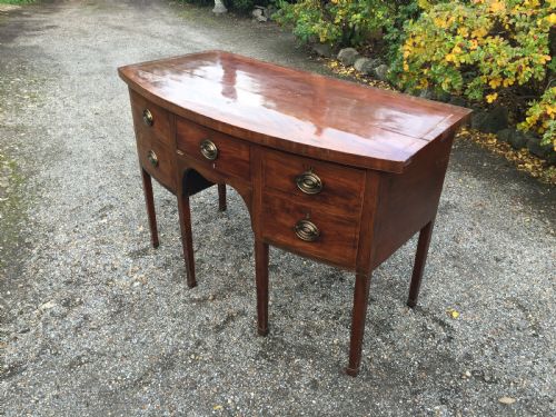GEORGIAN MAHOGANY BOW FRONTED SIDEBOARD - ADDITIONAL PHOTO 3