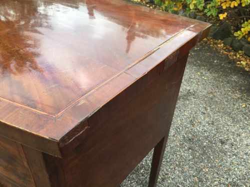 GEORGIAN MAHOGANY BOW FRONTED SIDEBOARD - ADDITIONAL PHOTO 9