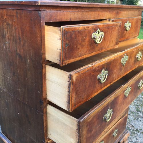 EARLY 18TH CENTURY WALNUT AND PINE CHEST ON STAND FOR RESTORATION - ADDITIONAL PHOTO 3