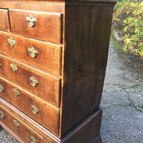 EARLY 18TH CENTURY WALNUT AND PINE CHEST ON STAND FOR RESTORATION - ADDITIONAL PHOTO 6