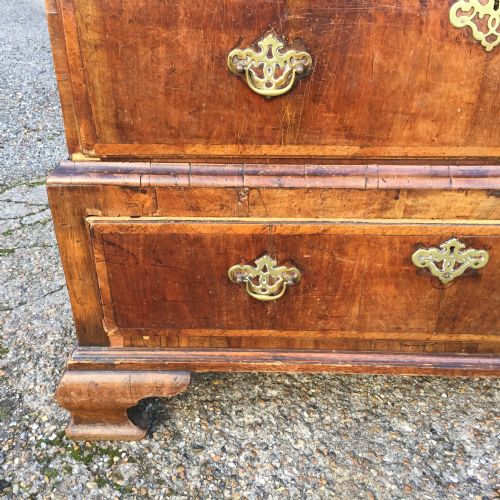 EARLY 18TH CENTURY WALNUT AND PINE CHEST ON STAND FOR RESTORATION - ADDITIONAL PHOTO 10