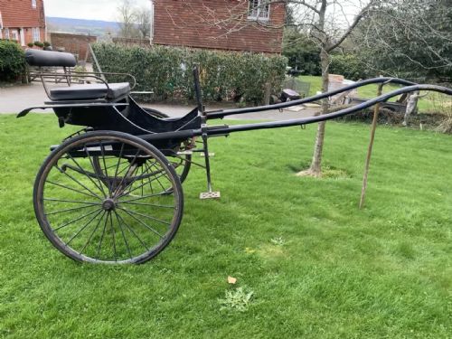 vintage pony trap dressage driving carriage - CATEGORY: ANTIQUE MISCELLANEOUS - DATED 1920