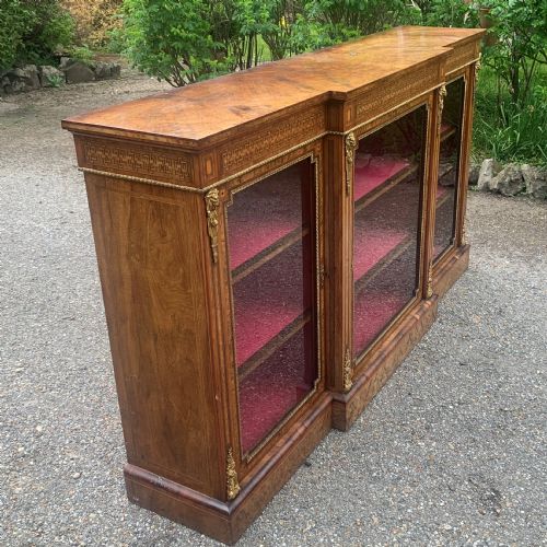 BURR WALNUT AND ORMOLU MOUNTED BREAKFRONT SIDE CABINETCREDENZA - ADDITIONAL PHOTO 2