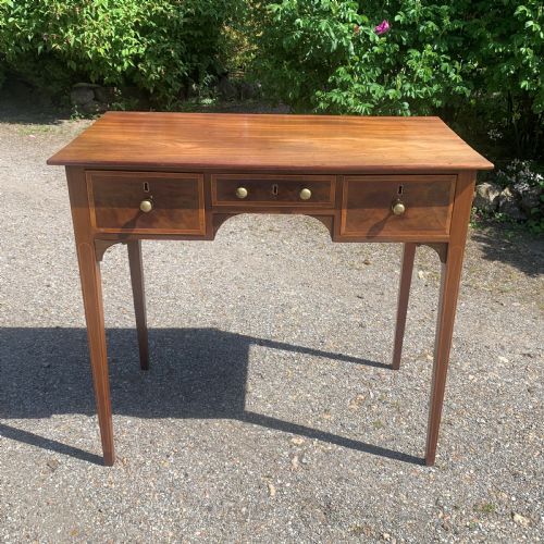 EDWARDIAN MAHOGANY SIDEDRESSING TABLE - ADDITIONAL PHOTO 1