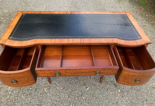 SATINWOOD DESK - ADDITIONAL PHOTO 9