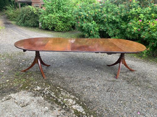 MAHOGANY EXTENDING PEDESTAL DINING TABLE SEATS 10 - ADDITIONAL PHOTO 13