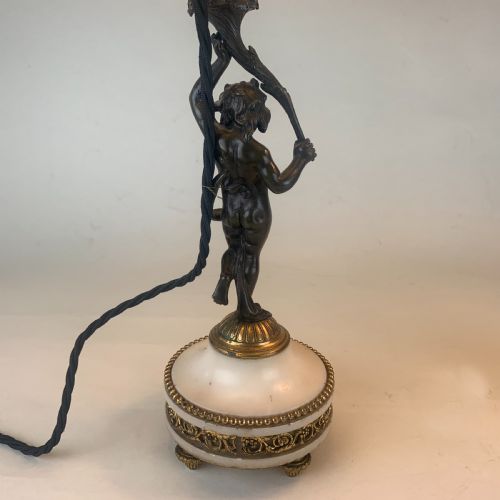 PAIR OF BRONZE PUTTI TABLE LAMPS - ADDITIONAL PHOTO 4