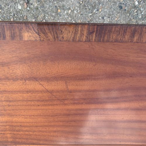 GEORGIAN FIGURED MAHOGANY PEMBROKEBREAKFAST TABLE - ADDITIONAL PHOTO 6