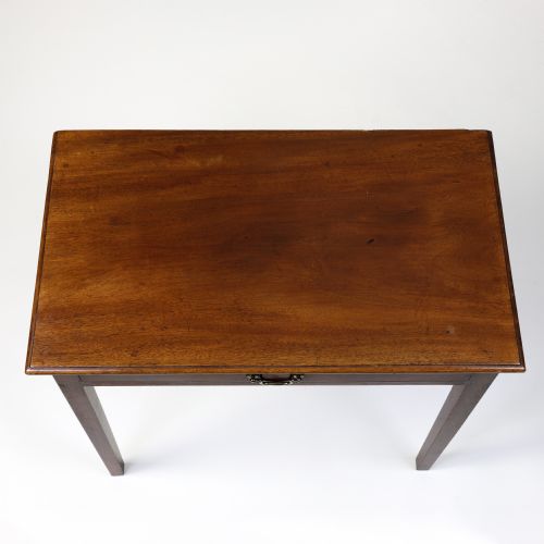 GEORGIAN MAHOGANY SIDE TABLE - ADDITIONAL PHOTO 4