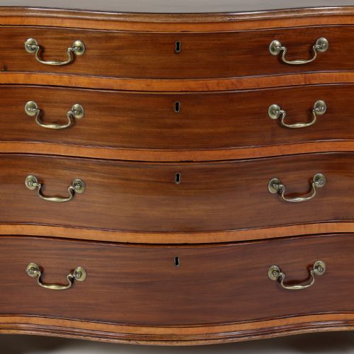 GEORGIAN SERPENTINE SHAPED MAHOGANY AND SATINWOOD CHEST OF DRAWERS - ADDITIONAL PHOTO 14