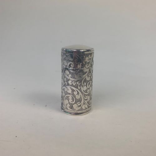 PAIR OF CASED SILVER NAPKIN RINGS - ADDITIONAL PHOTO 4