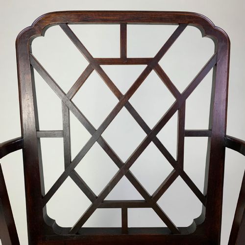 18TH CENTURY MAHOGANY 'COCKPEN' ARMCHAIR - ADDITIONAL PHOTO 3