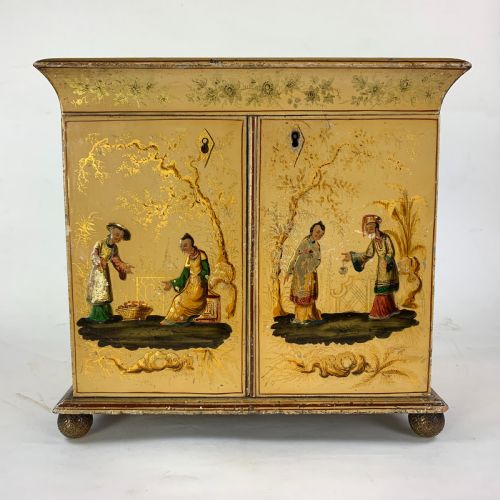 EARLY 19TH CENTURY YELLOW JAPANNED WORKBOX - ADDITIONAL PHOTO 3