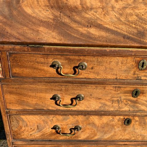 GEORGIAN MAHOGANY BUREAU WITH OGEE FEET - ADDITIONAL PHOTO 3