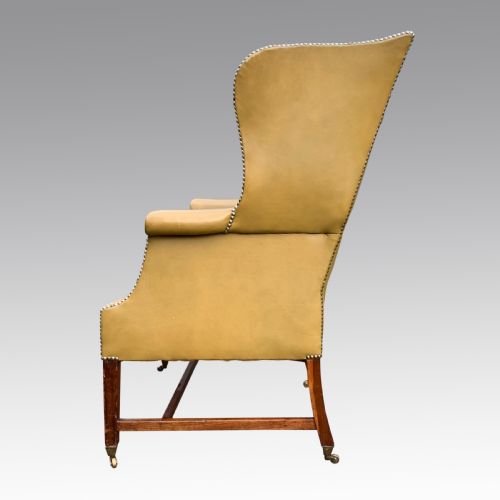 GEORGE II MAHOGNAY WING ARMCHAIR IN LEATHER - ADDITIONAL PHOTO 1