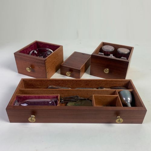 EARLY 19TH CENTURY PHYSICIAN'S APOTHECARYMEDECINE BOX - ADDITIONAL PHOTO 9