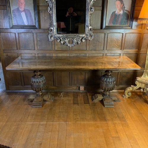 19TH CENTURY OAK REFECTORY DINING TABLE - ADDITIONAL PHOTO 1