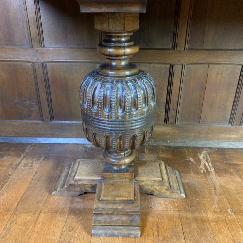 19TH CENTURY OAK REFECTORY DINING TABLE - ADDITIONAL PHOTO 4