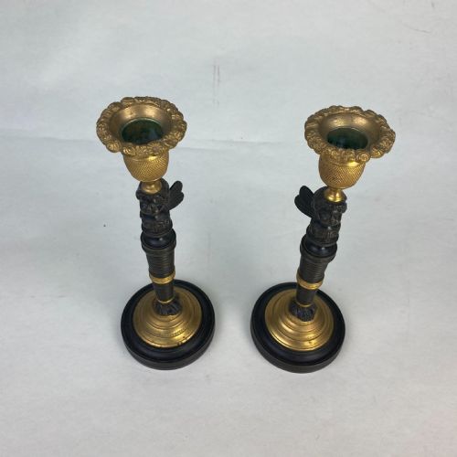PAIR OF BRONZE ORMOLU PUTTI CANDLESTICKS - ADDITIONAL PHOTO 2
