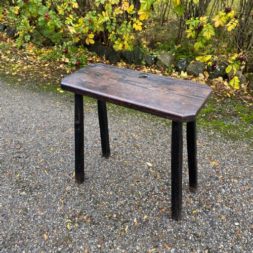 primitive 19th century plank top child's school desk - CATEGORY: ANTIQUE FURNITURE - DATED 19TH CENTURY