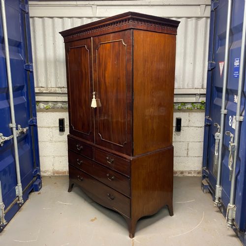 GEORGIAN MAHOGANY LINEN PRESS WARDROBE CUPBOARD - ADDITIONAL PHOTO 7