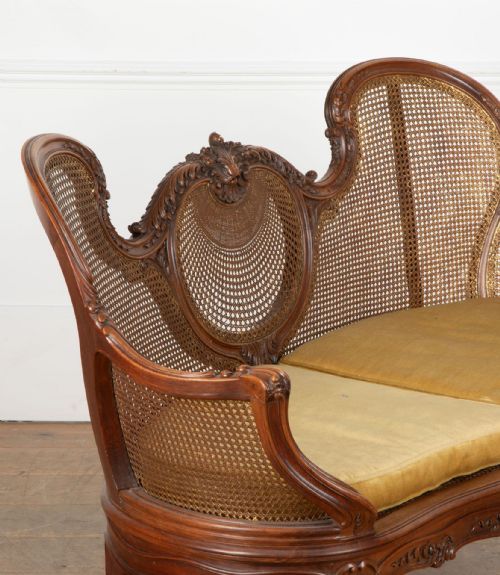 19TH CENTURY FRENCH BERGRE SETTEE - ADDITIONAL PHOTO 8