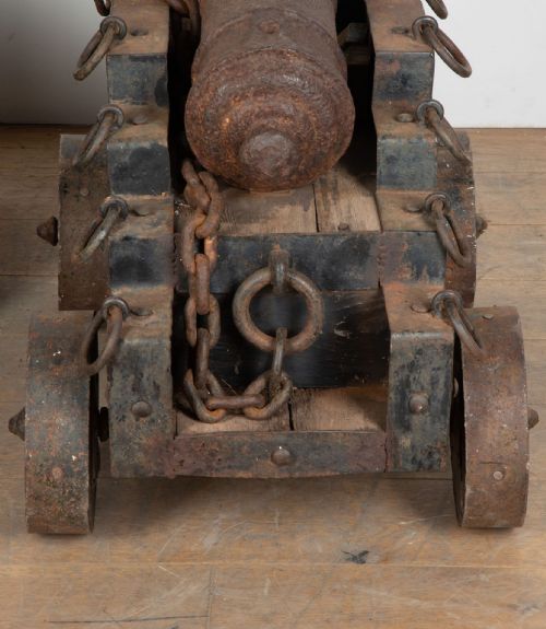 PAIR OF 19TH CENTURY COUNTRY HOUSE NAVAL CANONS - ADDITIONAL PHOTO 9