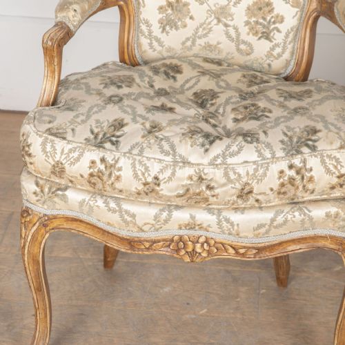 PAIR OF FRENCH BEECHWOOD SALON CHAIRS - ADDITIONAL PHOTO 4