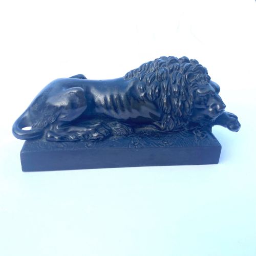 19TH CENTURY BRONZE MODEL OF A LION - ADDITIONAL PHOTO 3