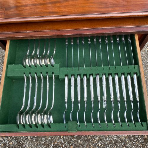 GEORGIAN CONVERTED COMMODE CHEST WITH CUTLERY CANTEEN - ADDITIONAL PHOTO 6